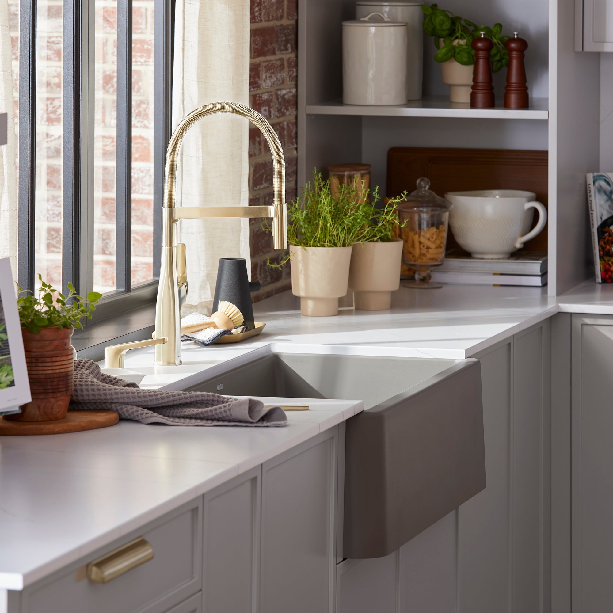 Blanco Rivana Semi-Pro Pull-Down Dual-Spray Kitchen Faucet