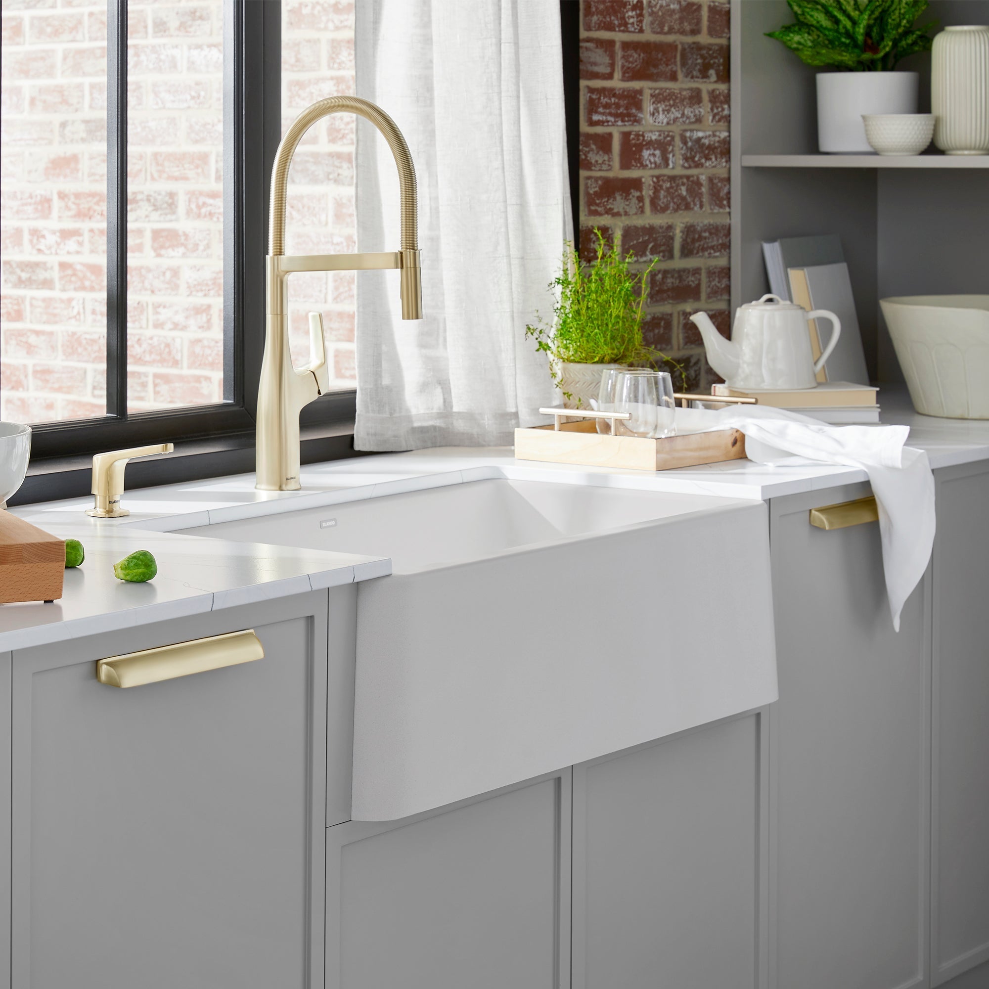 Blanco Ikon Silgranit 33" Single Bowl Apron-Front Farmhouse Sink