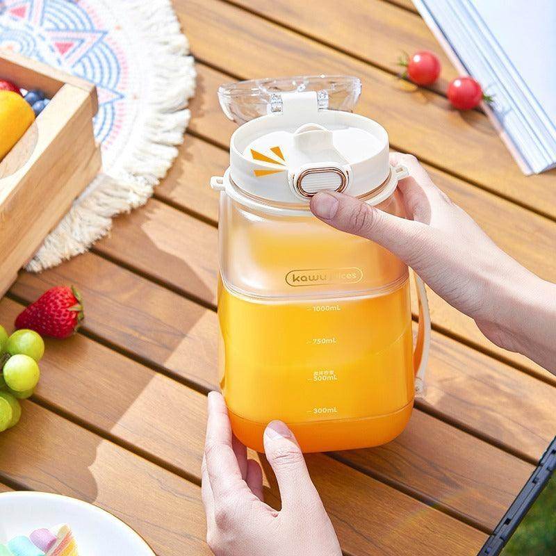 Portable smoothies blender bottle