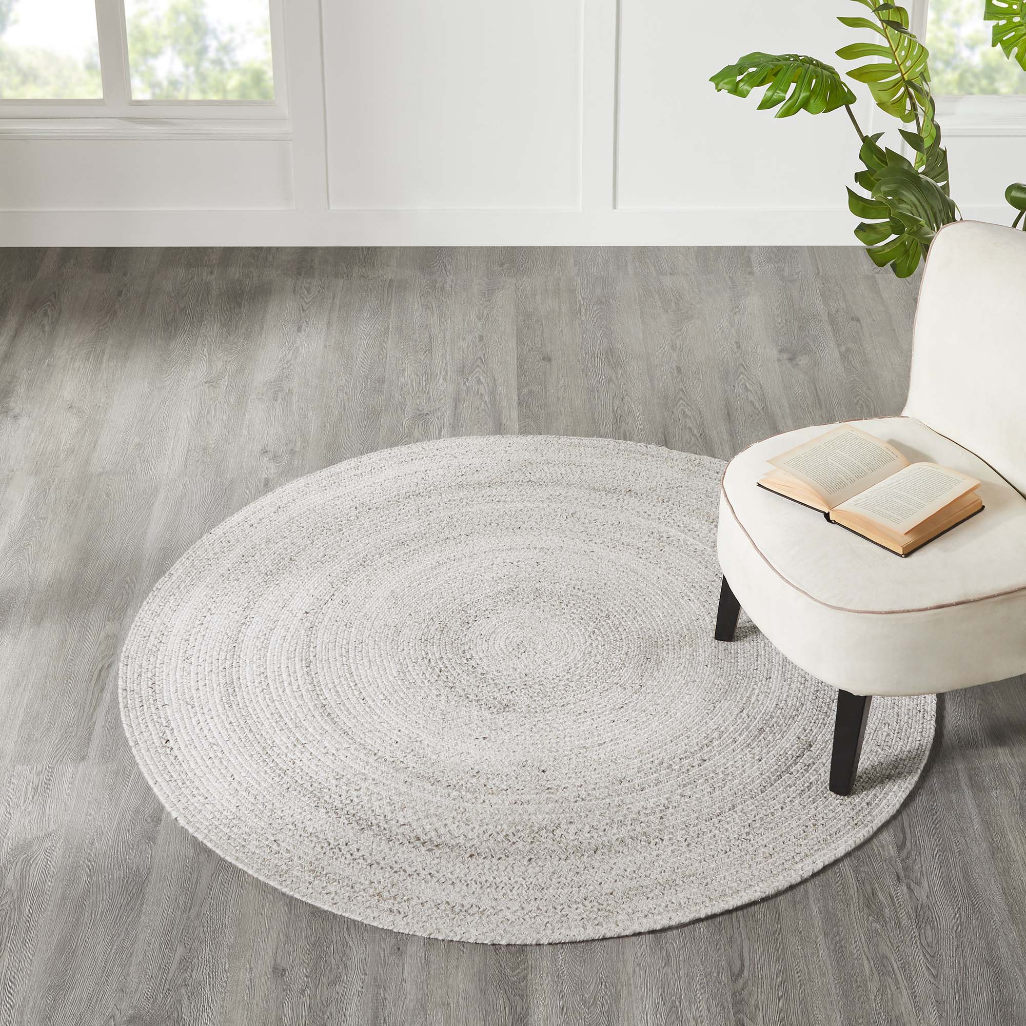 Renwil Cercola 4'11 Handwoven Indoor Rug - Ivory
