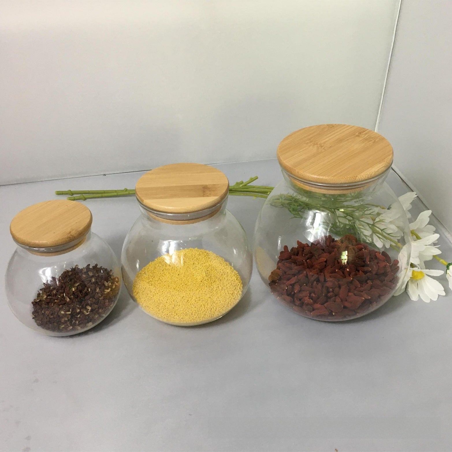 Transparent Glass Storage Jar ? Airtight Cork Seal for Tea, Spices & Dry Goods