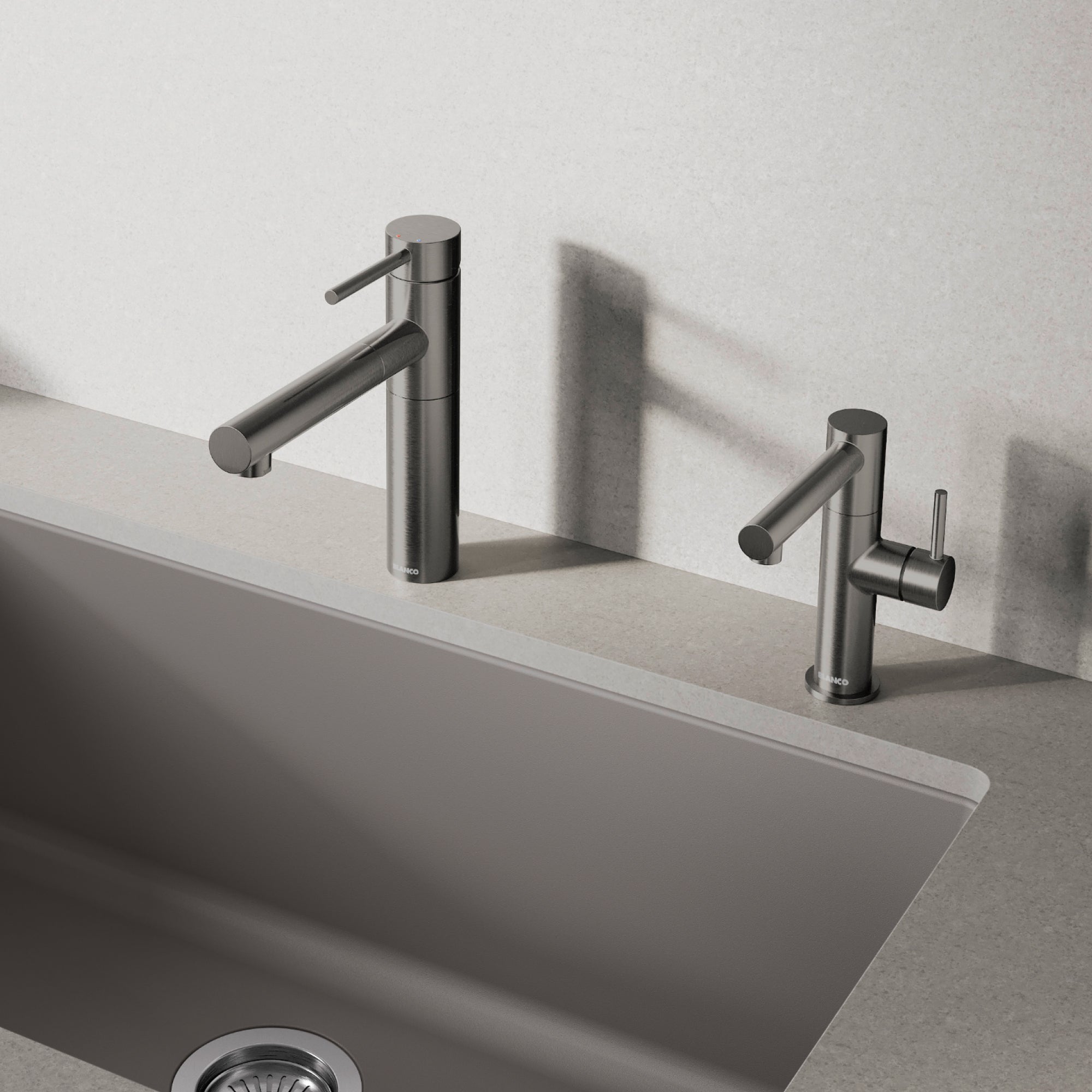 Blanco Alta II Low Arc Pull-Out Dual-Spray Kitchen Faucet