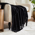 Renwil Carnelia 70 x50 Throw - Black