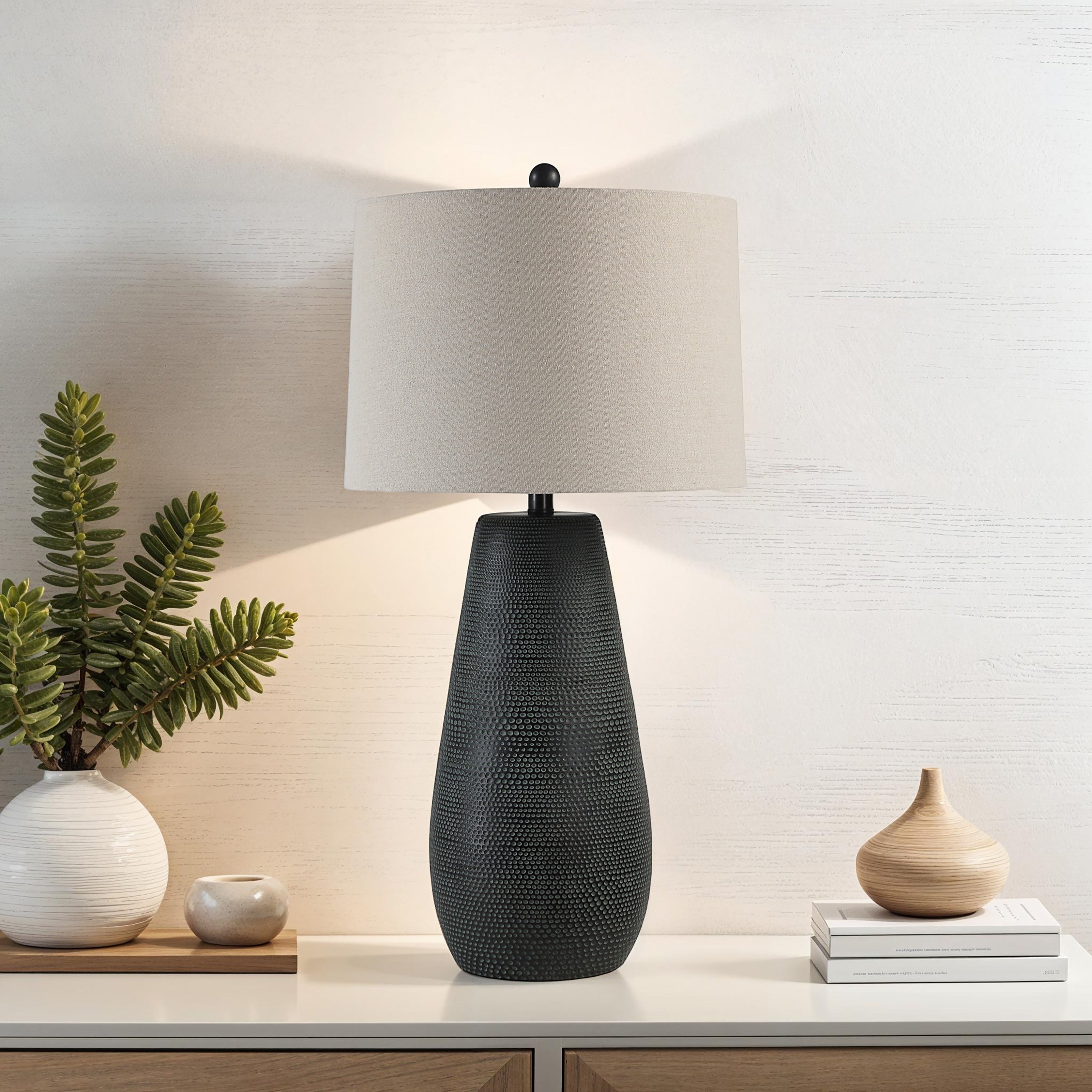 Everren Cipria 31.5" Height Table Lamp - Black