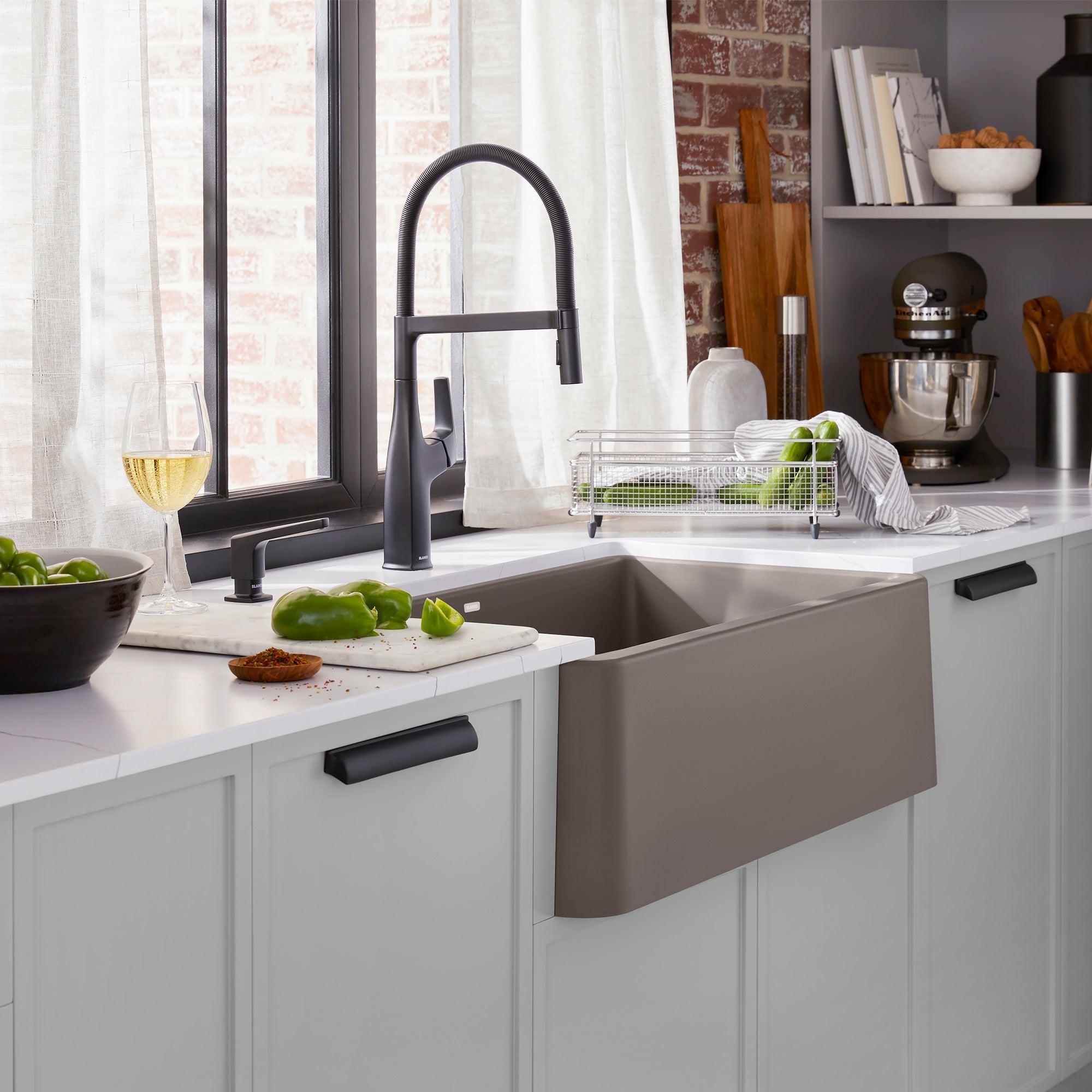 Blanco Ikon Silgranit 33" Single Bowl Apron-Front Farmhouse Sink