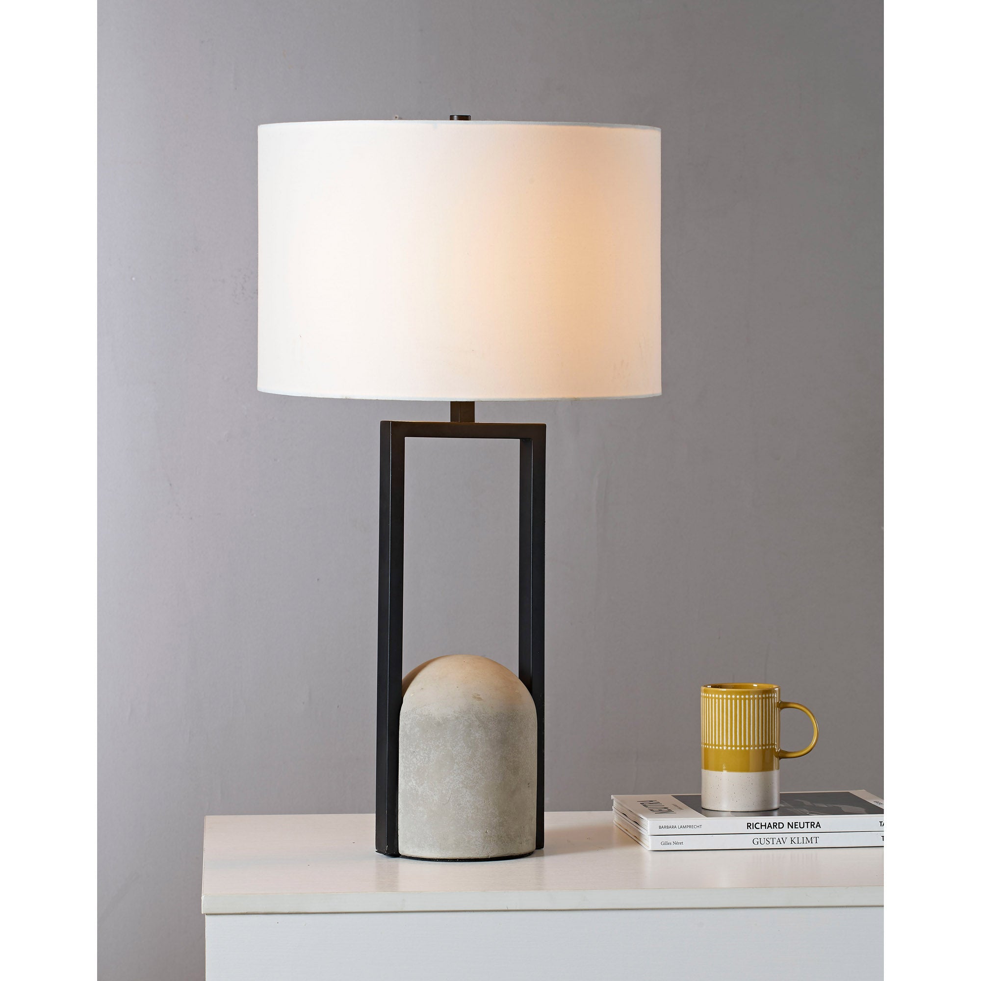 Everren Florah 27.75" Length Table Lamp -  Matte Black