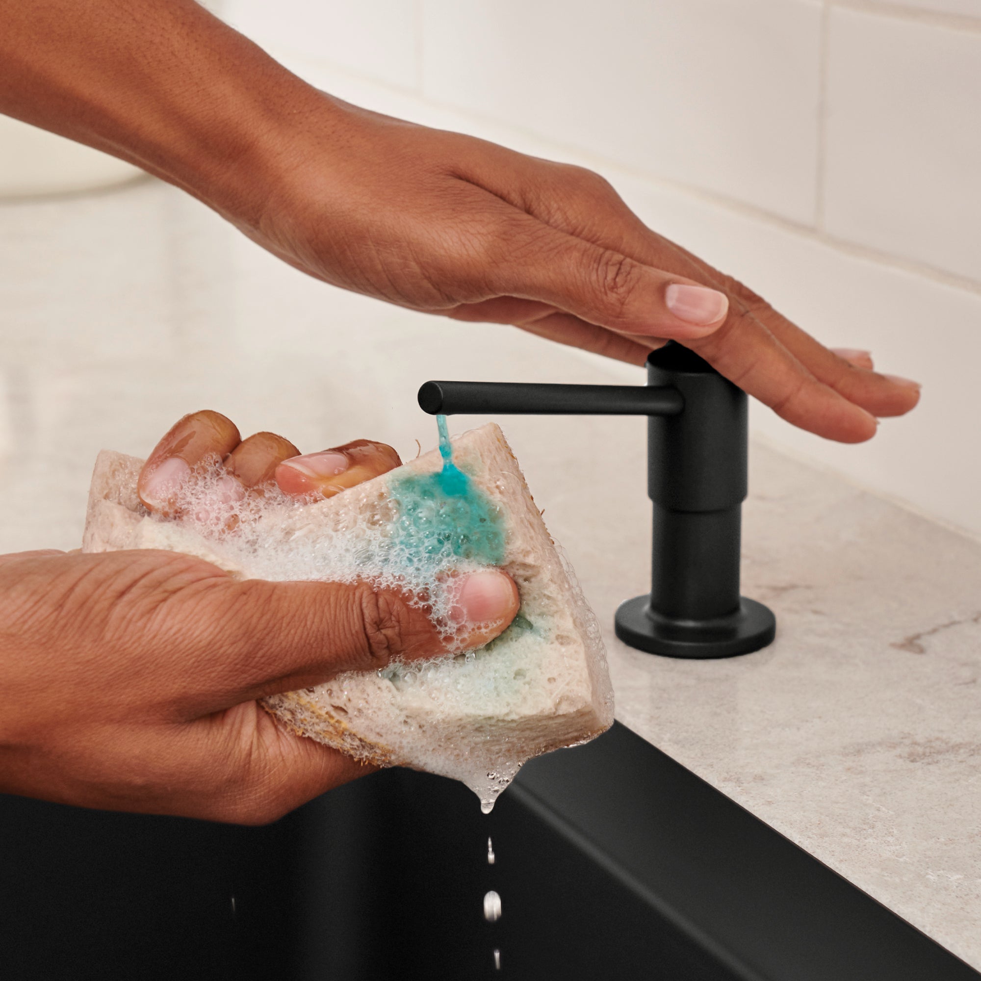 Blanco Torre Soap Dispenser