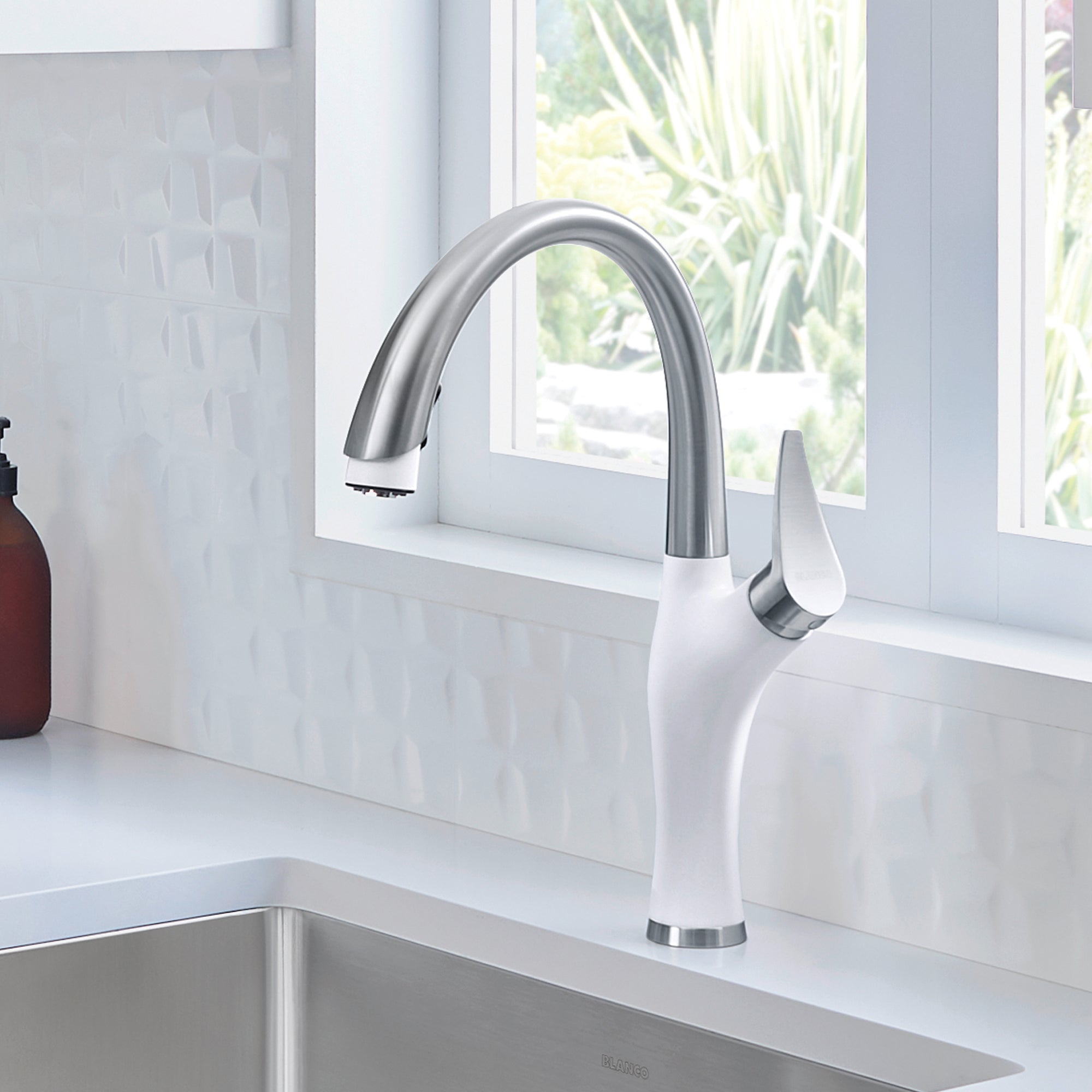 Blanco Artona Pull-Down Dual-Spray Kitchen Faucet