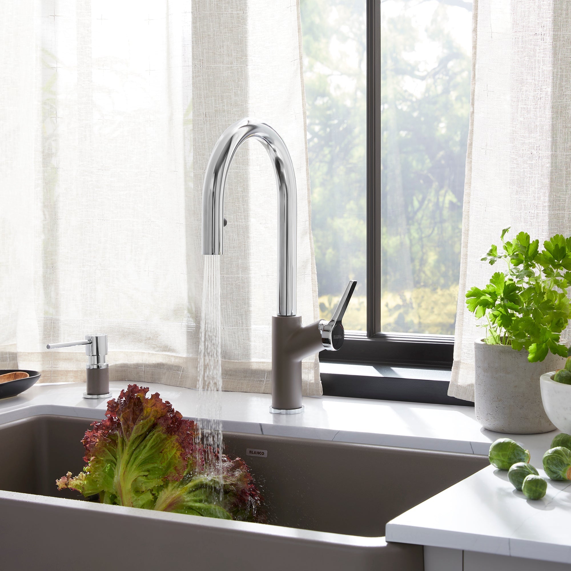 Blanco Urbena Pull-Down Dual-Spray Kitchen Faucet