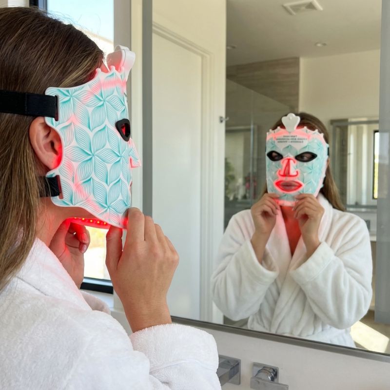 LED Light Therapy Mask