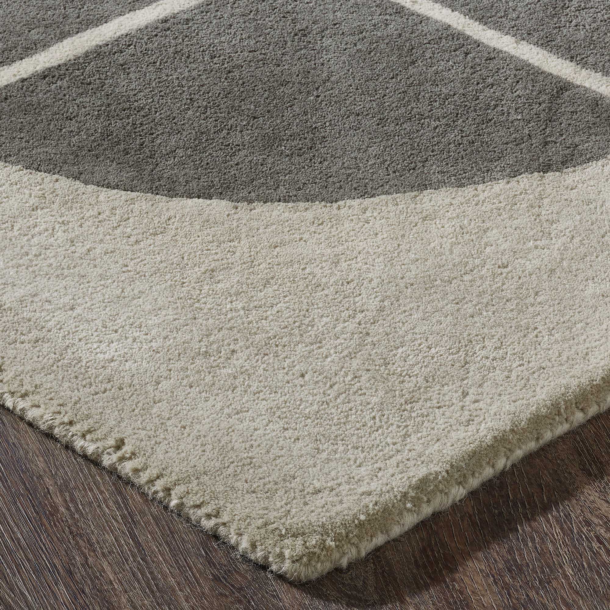 Renwil Perseverance 9'10 x 13'1 Power Loomed Indoor Rug - Oatmeal