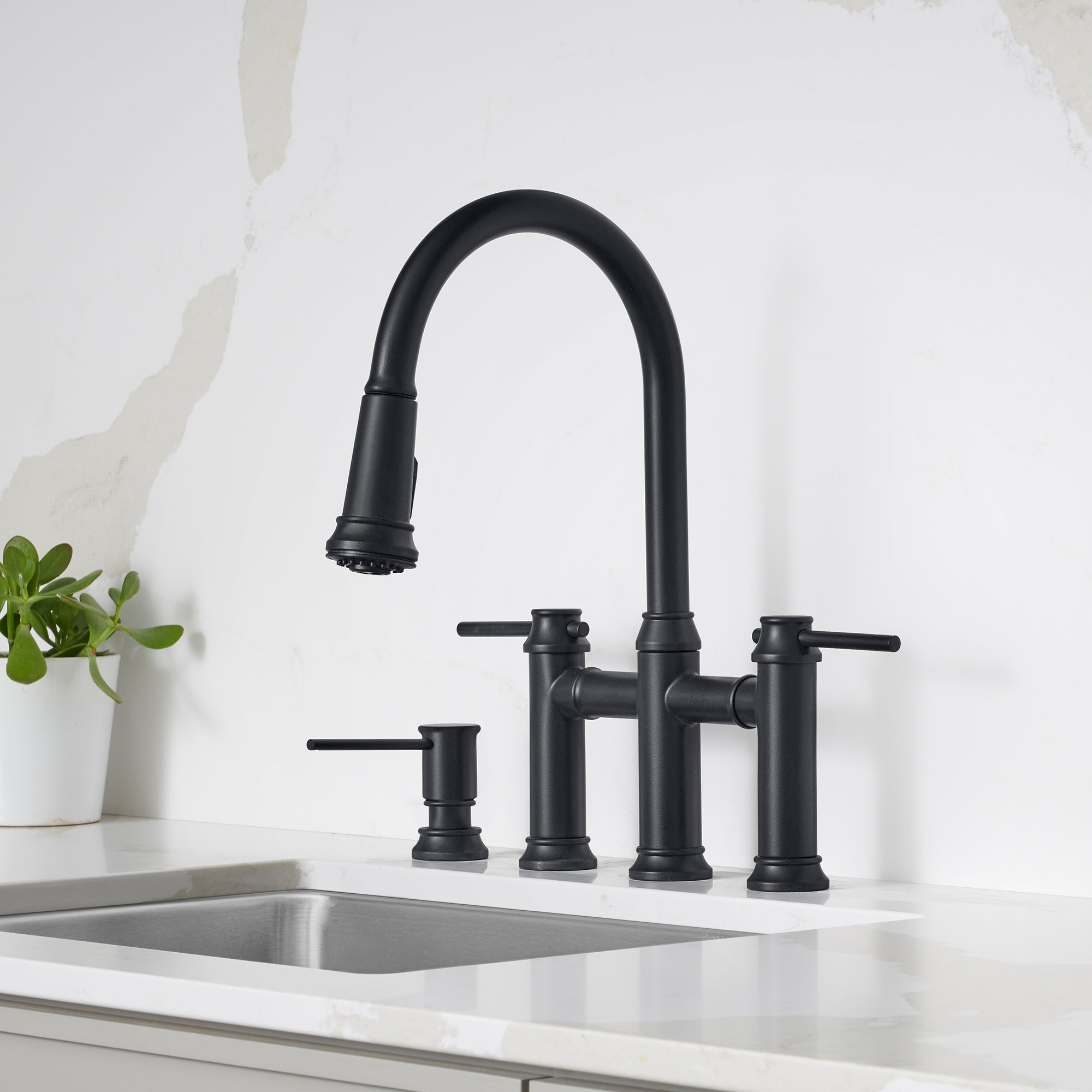 Blanco Empressa Pull-Down Dual-Spray Bridge Faucet