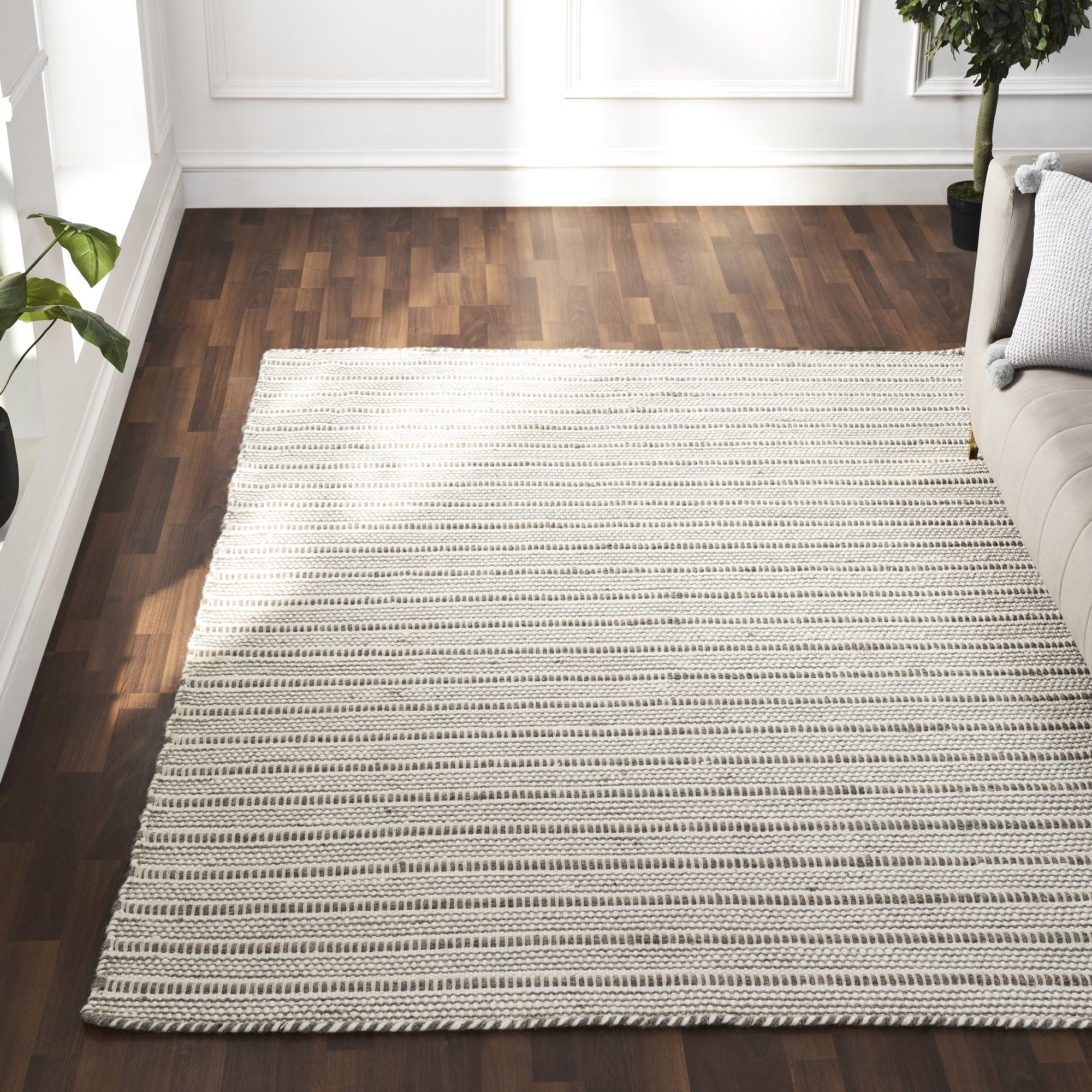 Renwil Orria 10 x 13 Handwoven Indoor Rug - Ivory