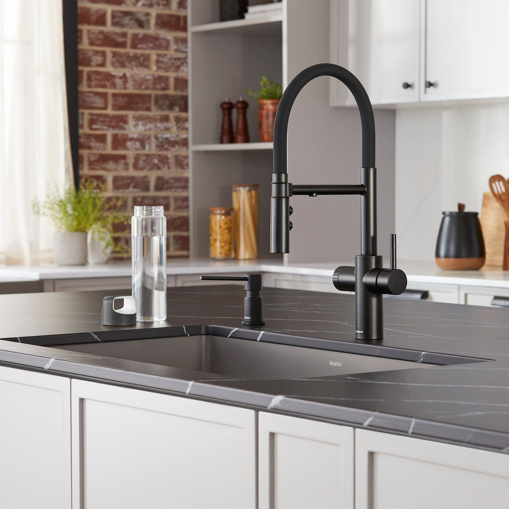 Blanco Catris Flexo Filter-Ready Semi-Pro Pull-Down Dual-Spray Kitchen Faucet