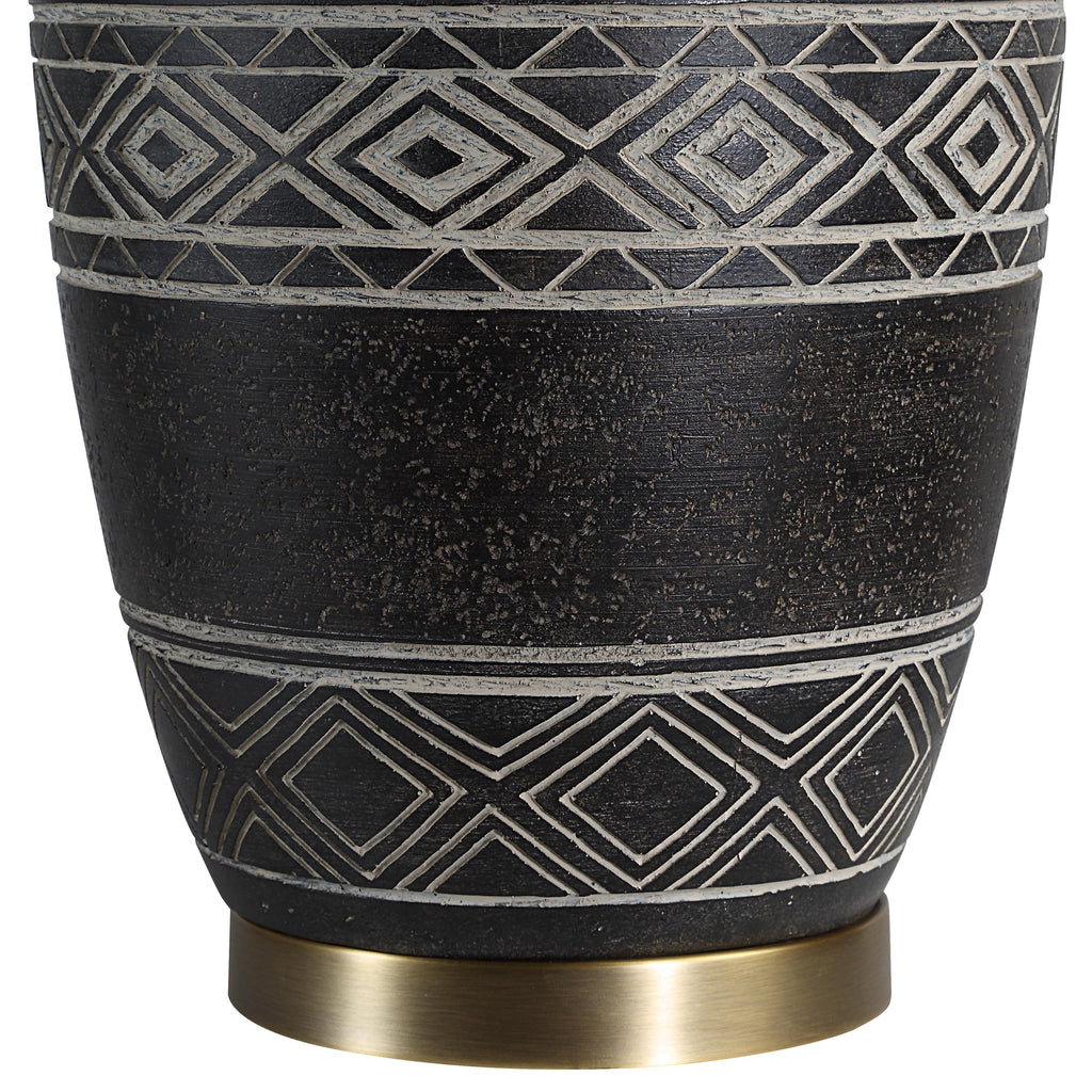 Everren Ceniza 30.5" Height Table Lamp - Black with Wash