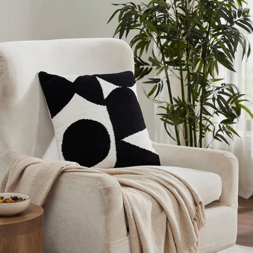 Renwil Mauro 20 x 20 Indoor Pillow - Black