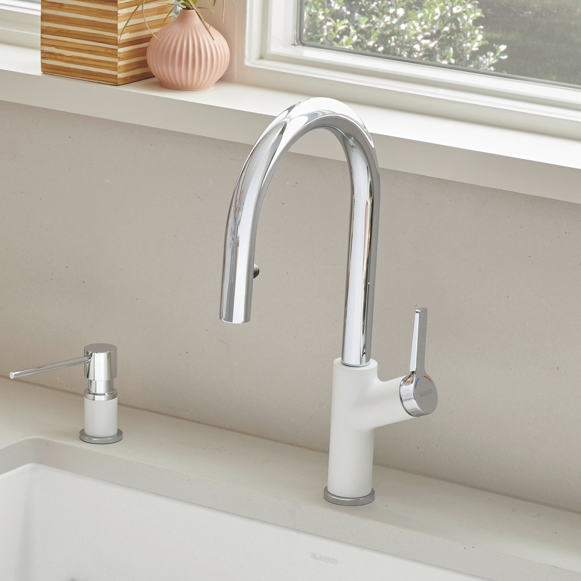 Blanco Urbena Pull-Down Dual-Spray Kitchen Faucet
