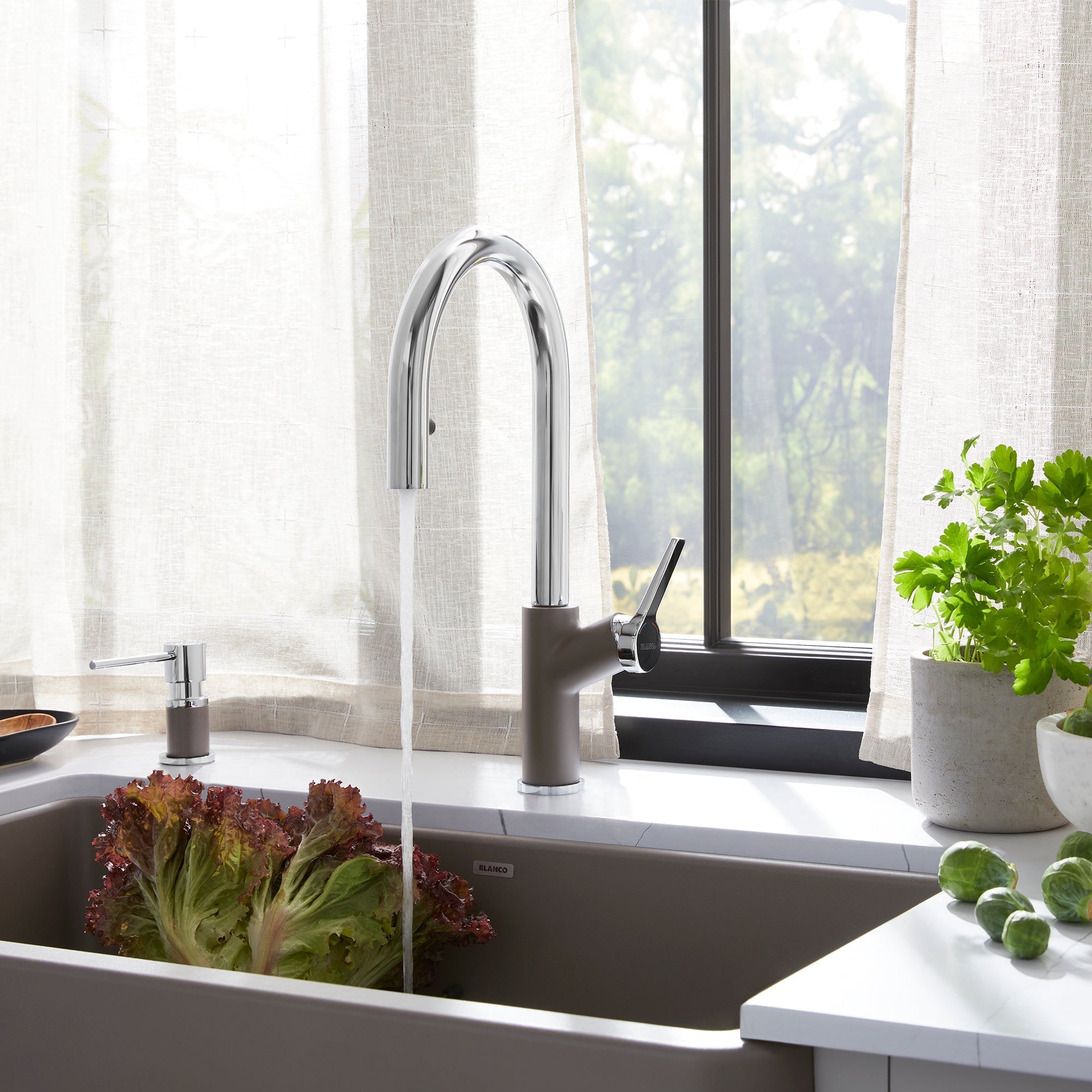 Blanco Urbena Pull-Down Dual-Spray Kitchen Faucet