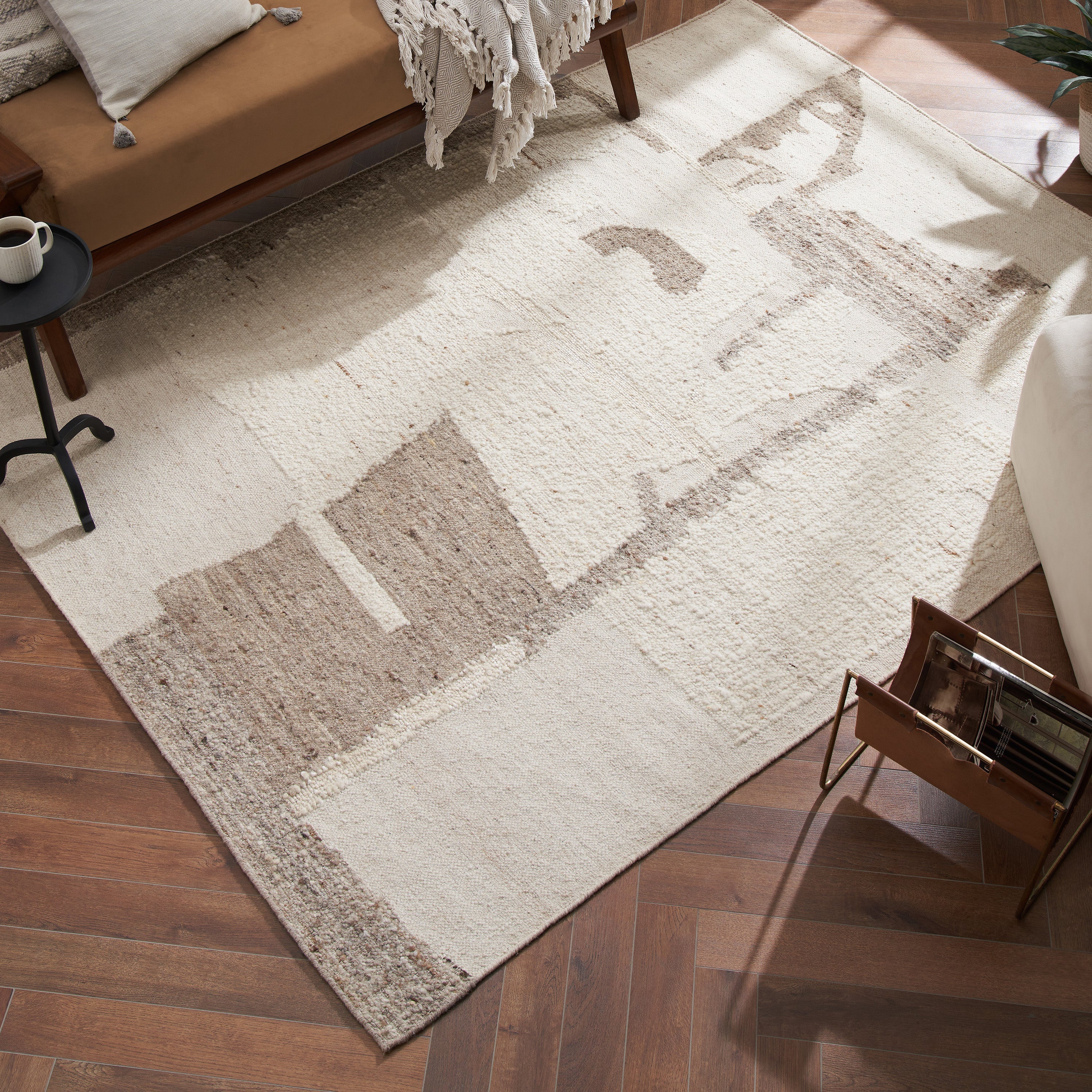 Renwil Grace 7'10" x 10'2" Ft Handwoven Indoor Rug - Ivory / Stone