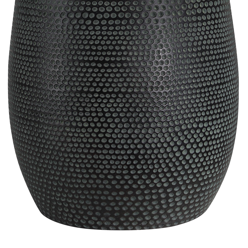 Everren Cipria 31.5" Height Table Lamp - Black