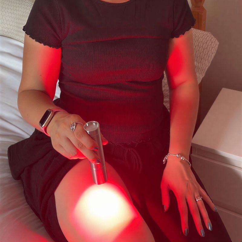 Red Light Therapy Torch With 900nm