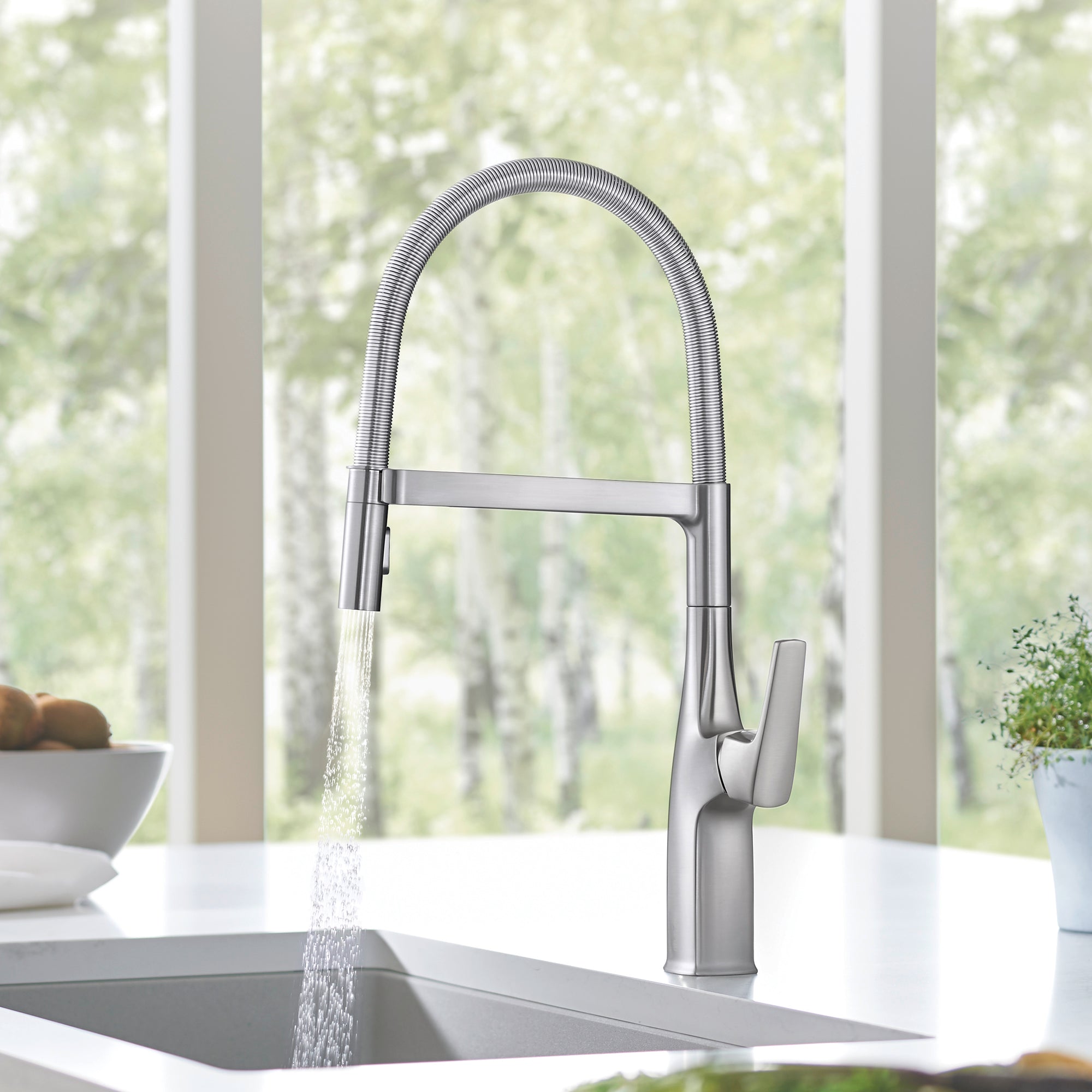 Blanco Rivana Semi-Pro Pull-Down Dual-Spray Kitchen Faucet