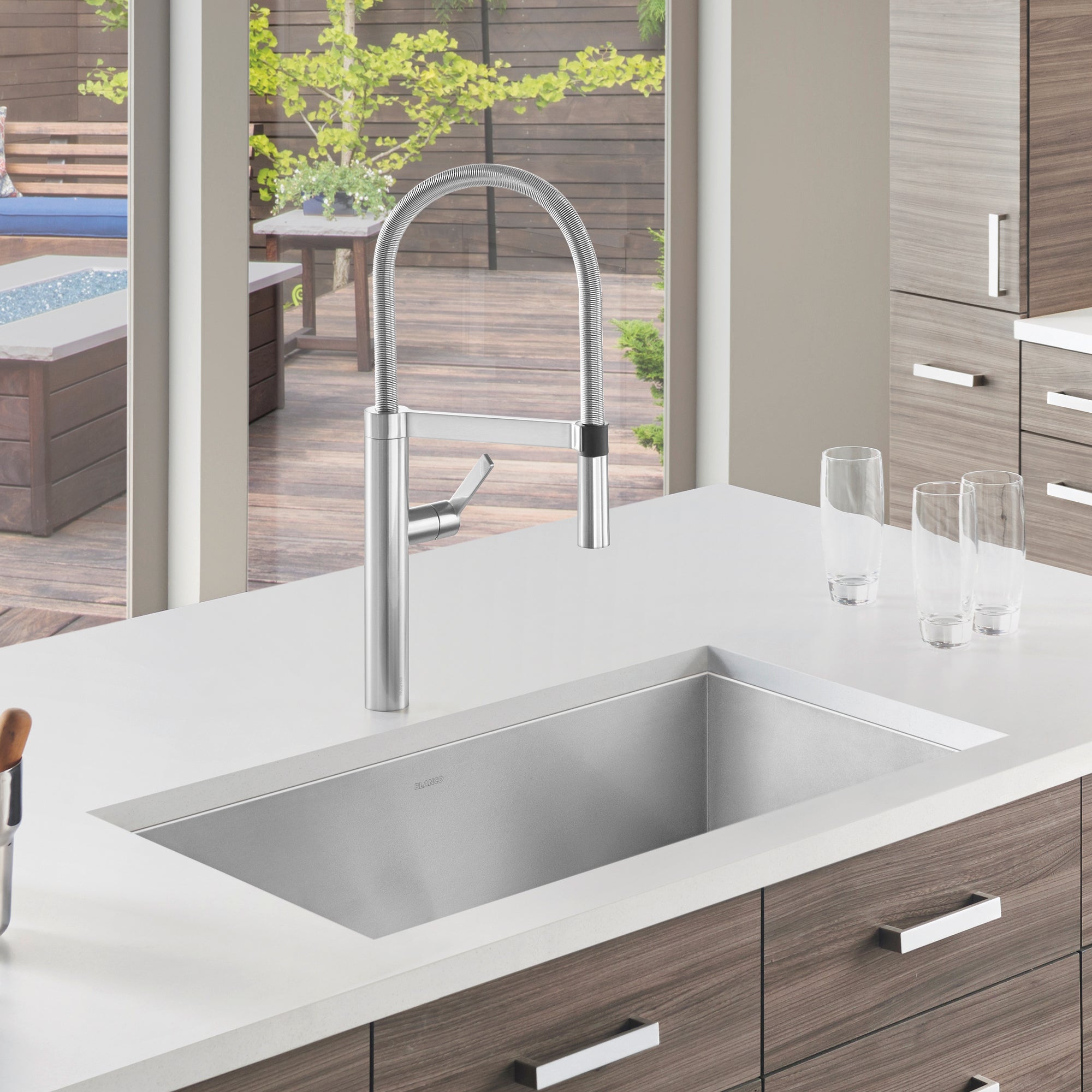 Blanco Quatrus R0 32" Single Bowl Undermount Stainless Steel Kitchen Sink