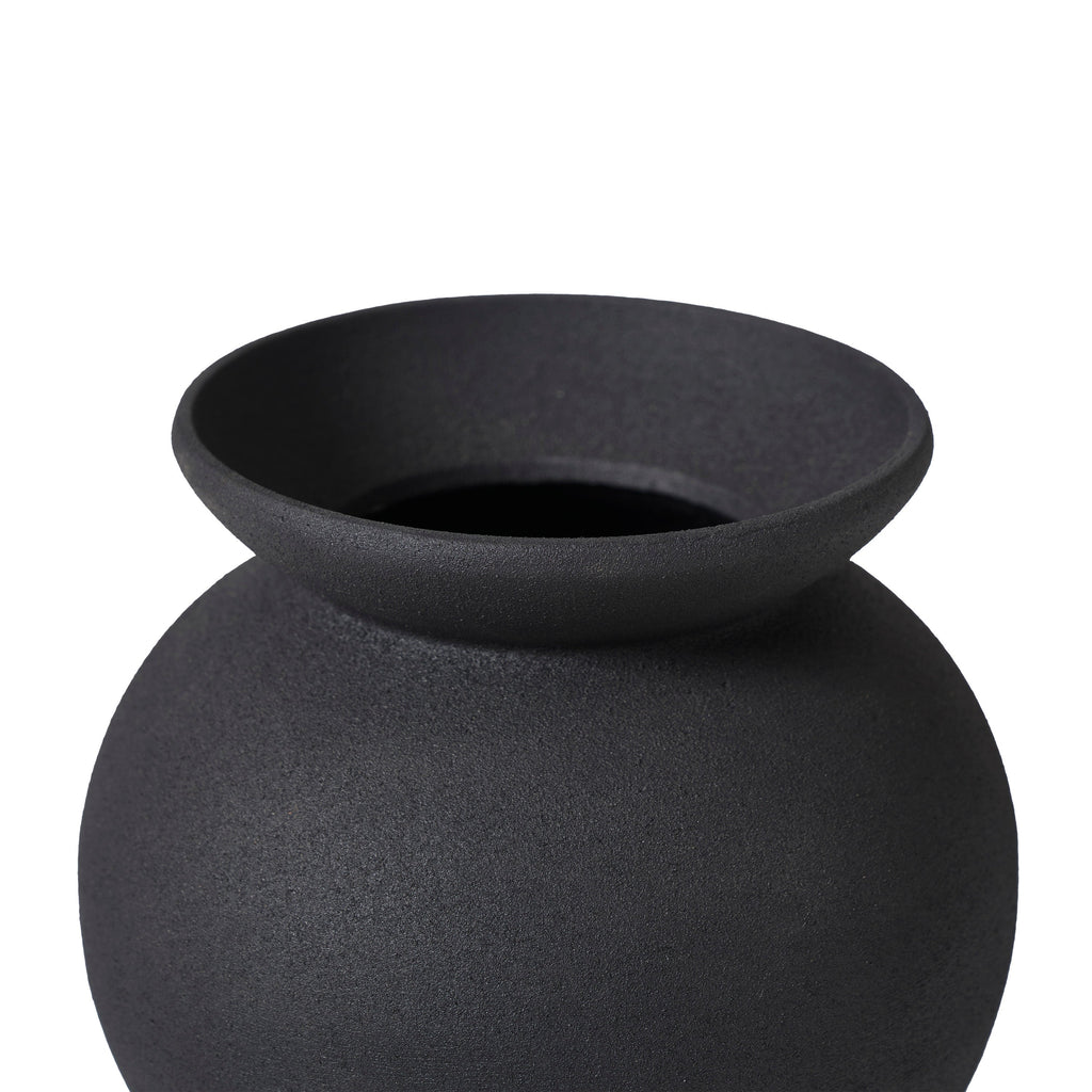 Renwil Cadiz Indoor Vase - Black